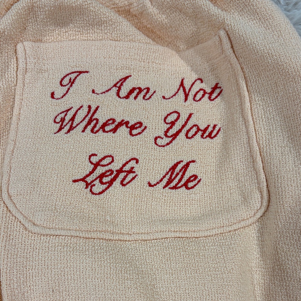 Boys Lie Peach cherub waffle Joggers “I am not wear you left me”  size Medium - Picture 2 of 7